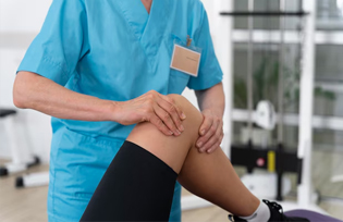  Knee Replacement
