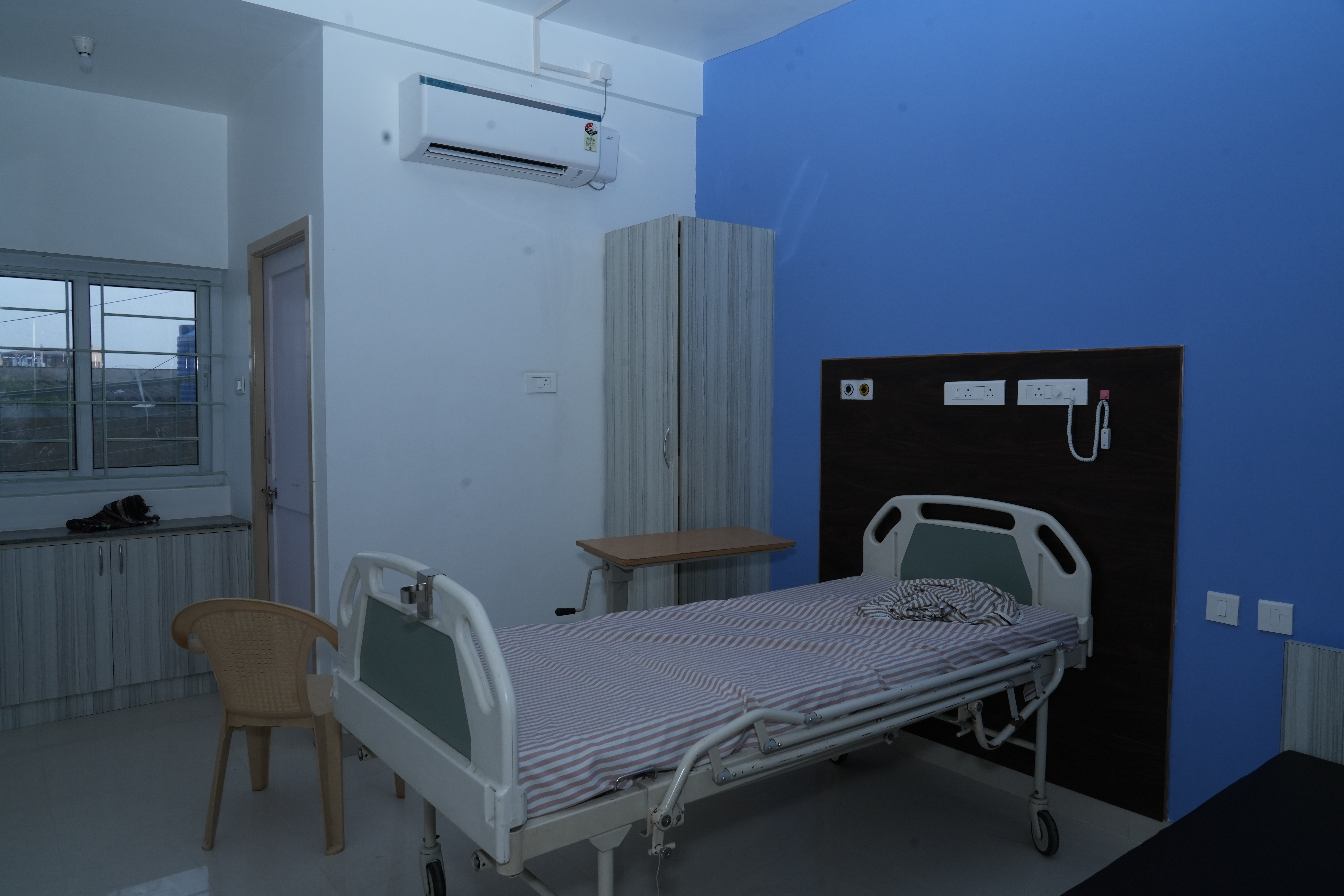 Patient Room Facilities Highlight Experience comfort with care